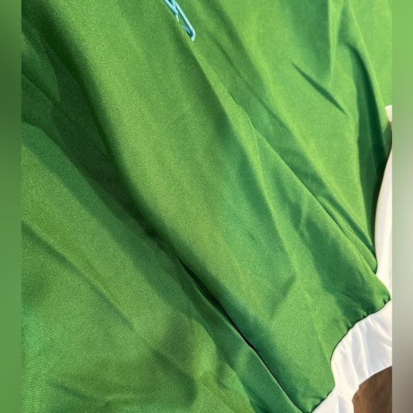 Wonderland Costumes Women’s Oktoberfest Costume plus‎ Size 1X New or 2X - Picture 7 of 14